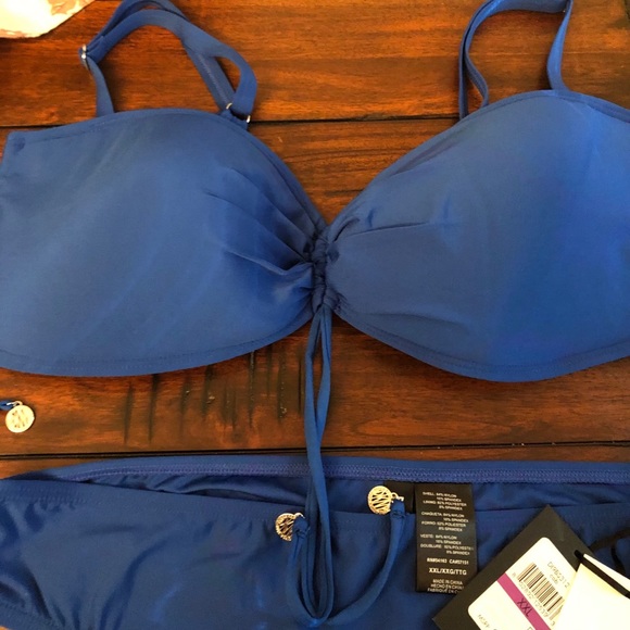 DKNY Bikini - Picture 5 of 10